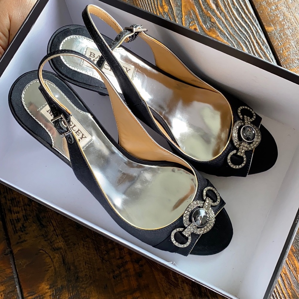 Badgley Mischka open toe heels/sandals